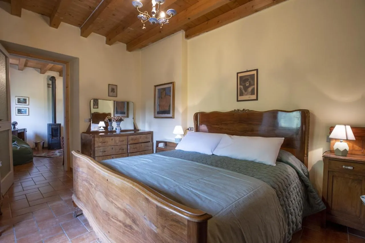 Holiday home La Casa Del Bosco Villa Camerata Cornello Italy